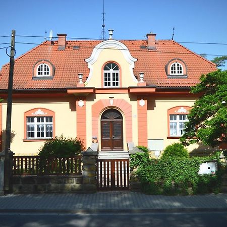 Splavsky Zamecek Apartment สตาเร สปลาวี ภายนอก รูปภาพ