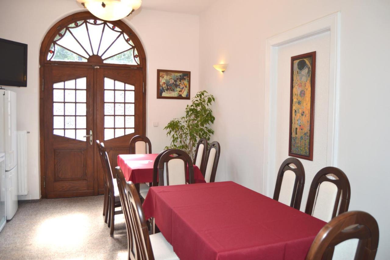 Splavsky Zamecek Apartment สตาเร สปลาวี ภายนอก รูปภาพ