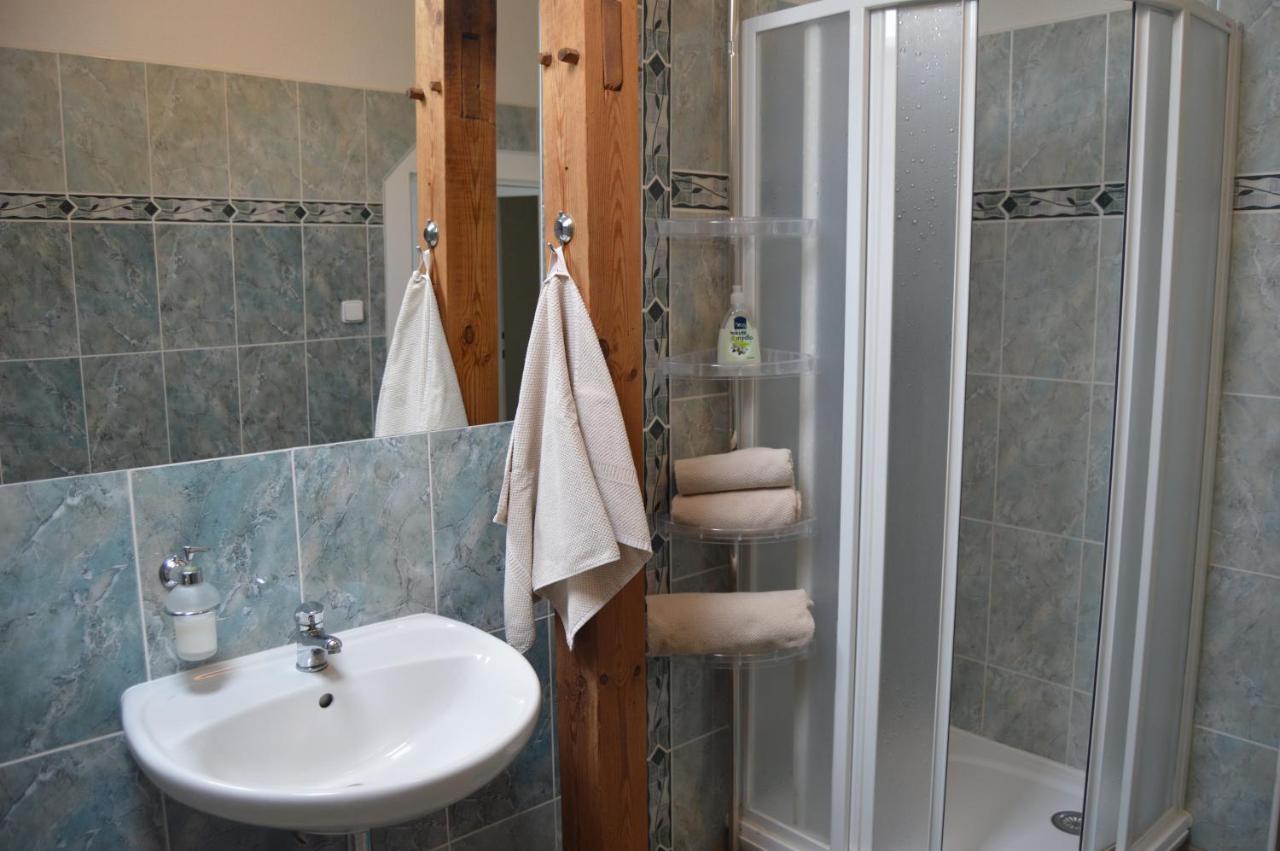 Splavsky Zamecek Apartment สตาเร สปลาวี ภายนอก รูปภาพ