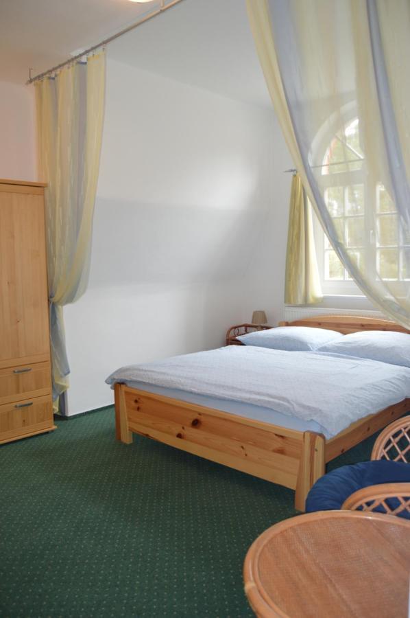 Splavsky Zamecek Apartment สตาเร สปลาวี ภายนอก รูปภาพ